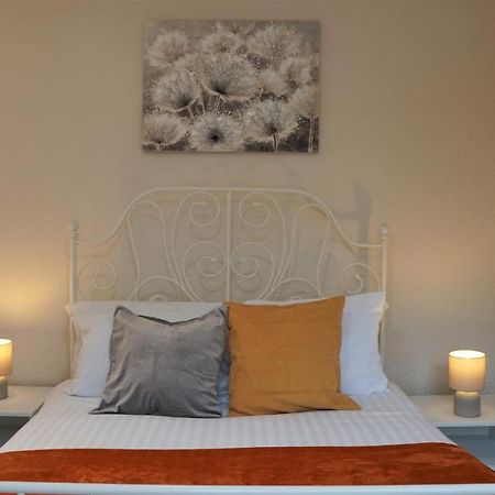 Abbey Foregate Shrewsbury Esterno foto