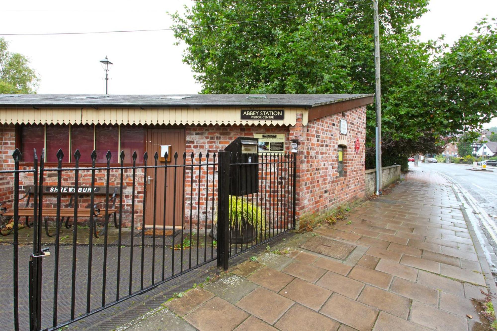 Abbey Foregate Shrewsbury Esterno foto